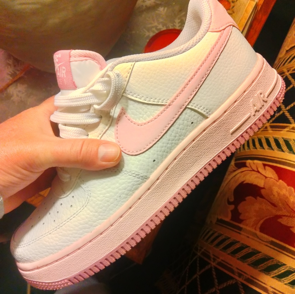 Nike Girls Sneakers White and Pink